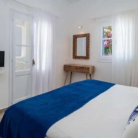 Mouras Aparthotel