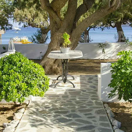 Aparthotel Mouras 2*