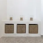 Mouras