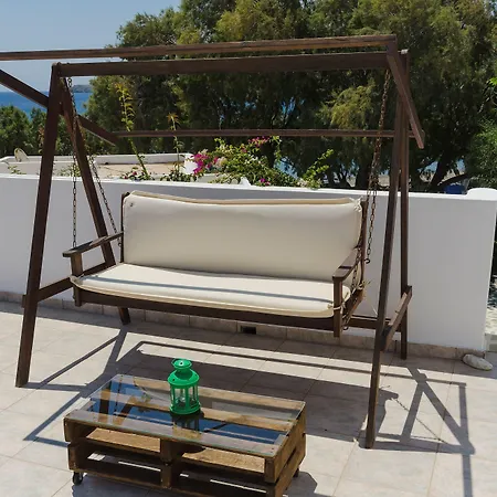 Mouras מלון דירות