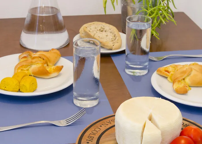 Mouras Appart hôtel 2*